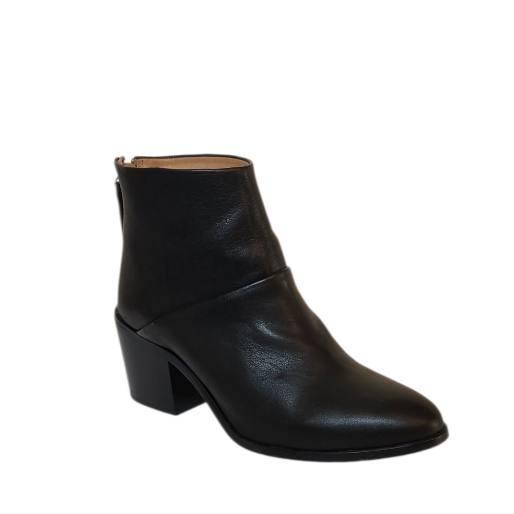 Nisolo Black Leather Dari Commuter Boots 6.5